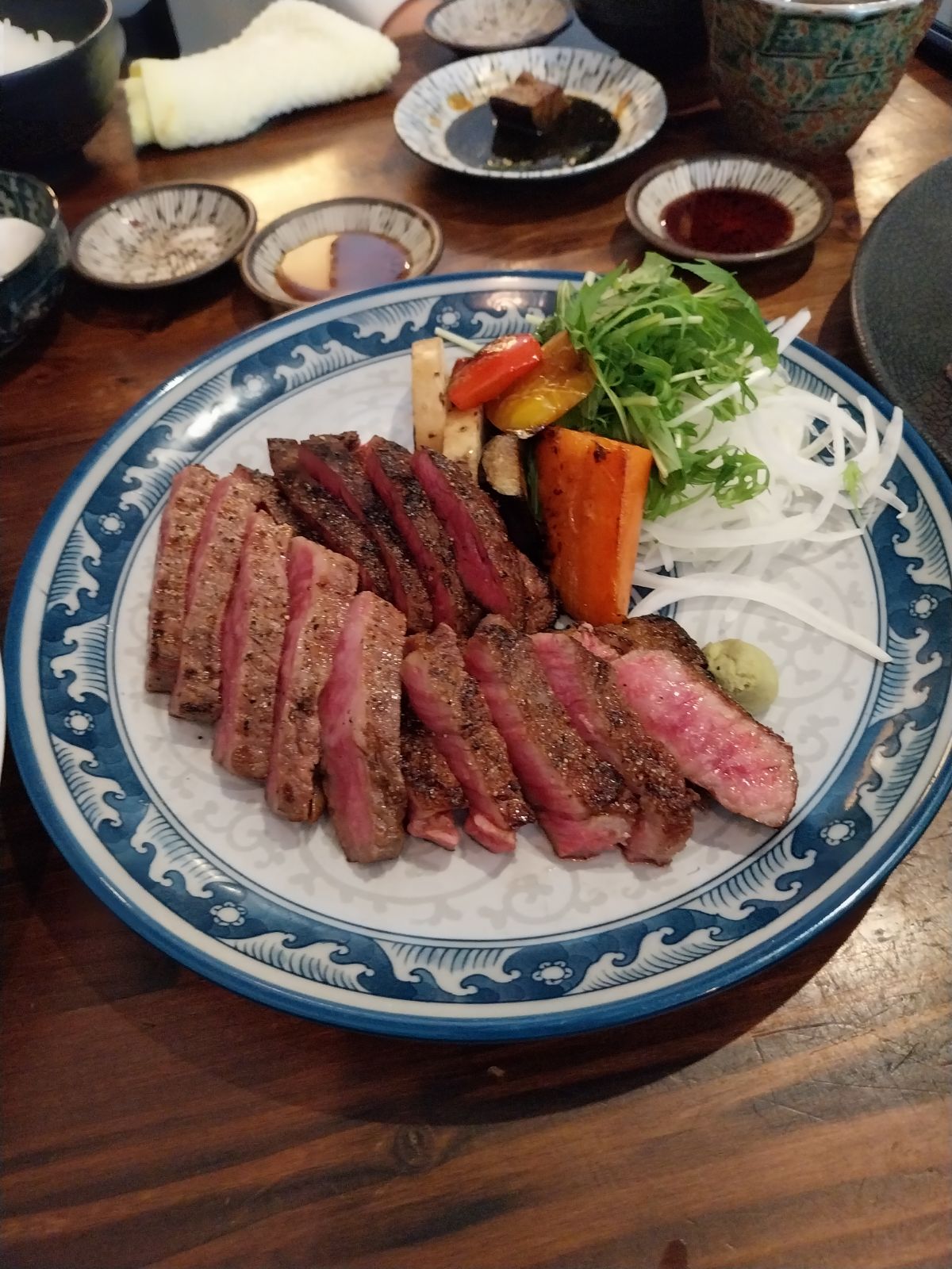 Kobe beef steak Tramatsu no nikutarashi steak